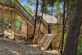 Among the Pines, BBQ & 2 Patios, Incredible View
